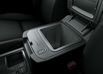 LAND CRUISER PRADO VX -  Hộp lạnh