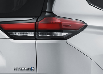 INNOVA CROSS HEV -  Cụm đèn sau