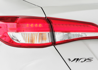 VIOS 1.5G CVT -  Cụm đèn sau