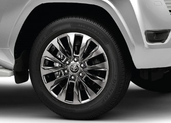 Land Cruiser HEV -  Mâm hợp kim 20 inch
