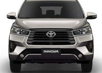 INNOVA E 2.0MT -  Đầu xe