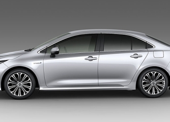 COROLLA ALTIS 1.8HEV -  Thiết kế mặt bên xe