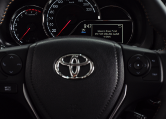 VIOS 1.5E MT -  Chức năng mở khoa và khởi động thông minh tạo sự thuận lợi tối đa cho người sử dụng khi vận hành xe.