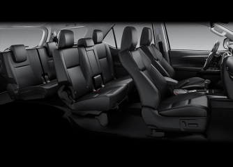 FORTUNER 2.7AT 4X4 -  Không gian nội thất