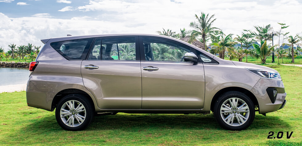 INNOVA E 2.0MT - 