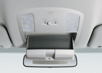 INNOVA E 2.0MT -  Ngăn đựng mắt kính