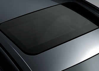 CAMRY 2.5Q -  Cửa sổ trời