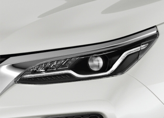 FORTUNER 2.4AT 4X2 -  Cụm đèn trước