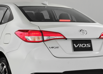 VIOS 1.5E MT -  Góc đuôi xe
